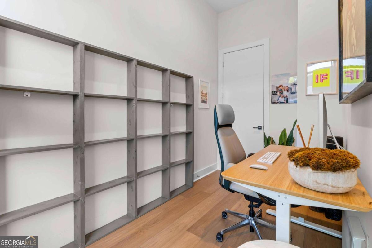 15 Daniel ST SE 1
