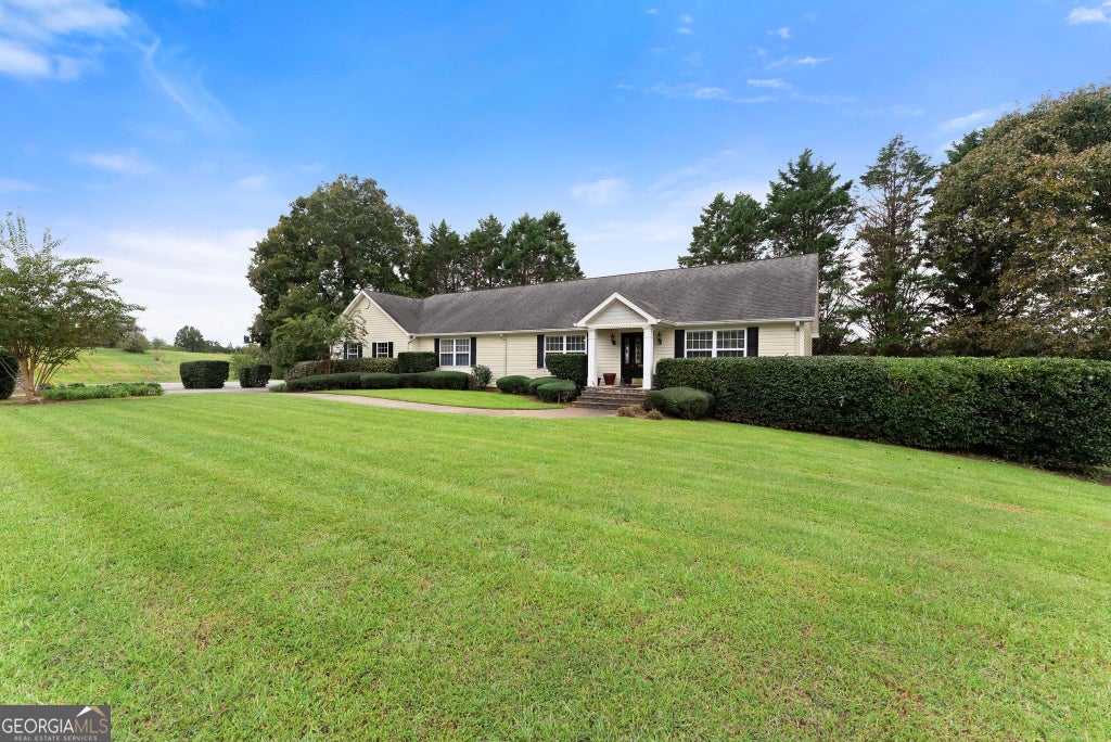 Photo of 405 Double Bridge Road, Demorest, GA 30535 (MLS # 10853816)