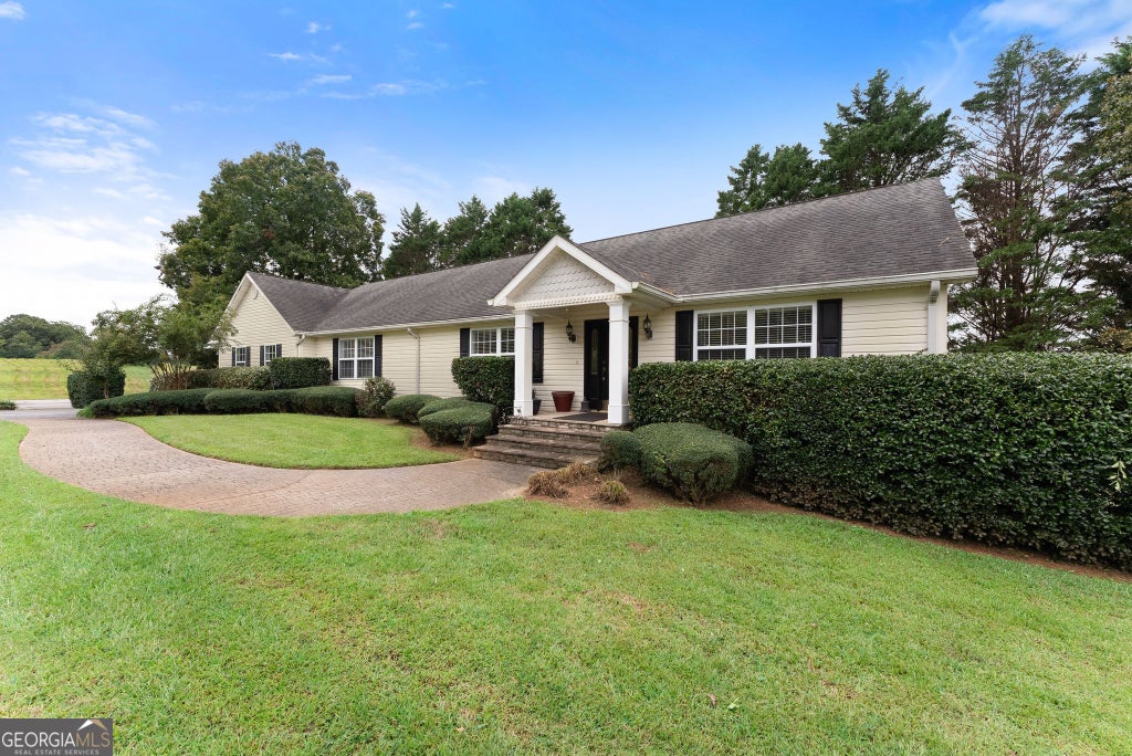 Photo of 405 Double Bridge Road, Demorest, GA 30535 (MLS # 10853816)