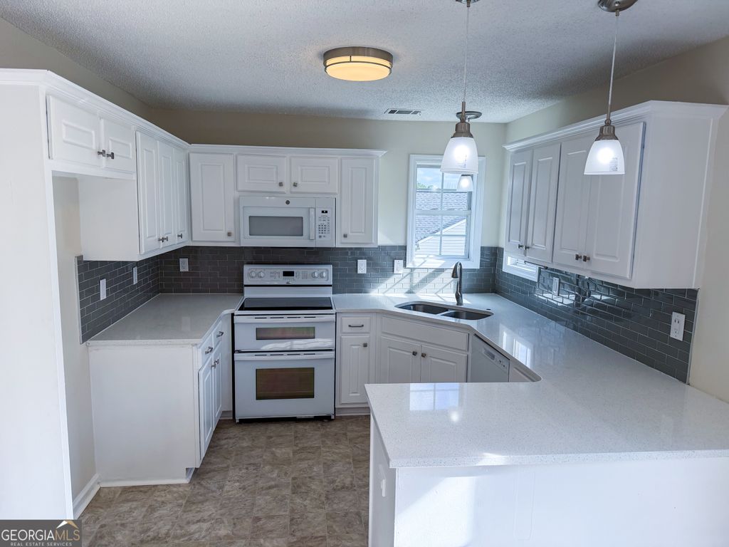 Photo of 1119 Hummingbird Way, Winder, GA 30680 (MLS # 10705706)