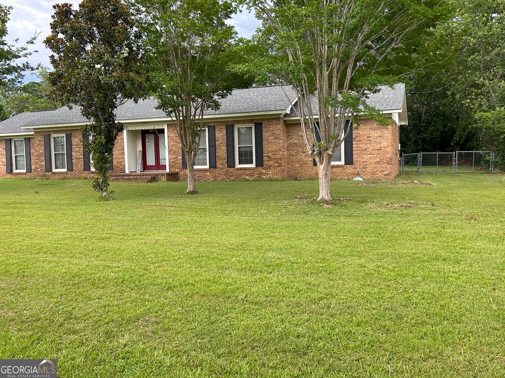 Photo of 802 Clyde, Vidalia, GA 30474 (MLS # 10806035)