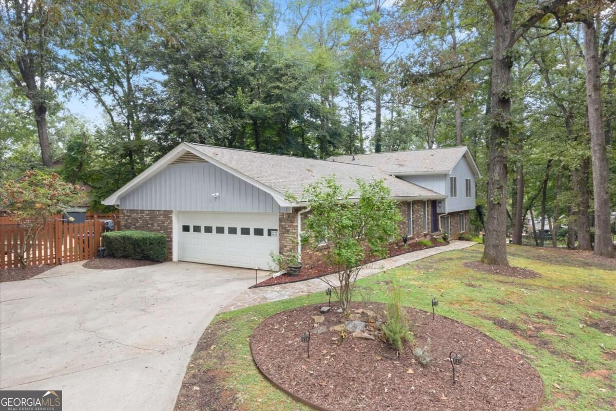 1160 Martin Ridge RD