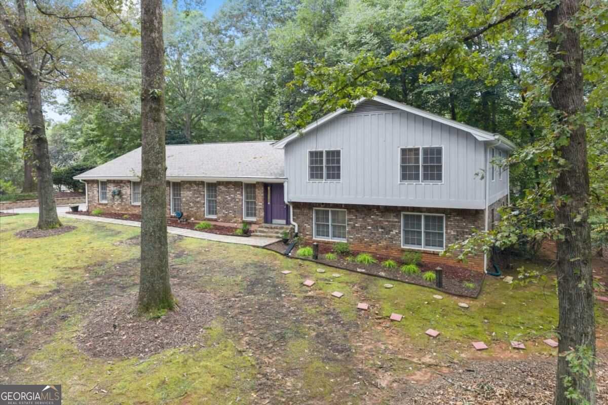 1160 Martin Ridge RD