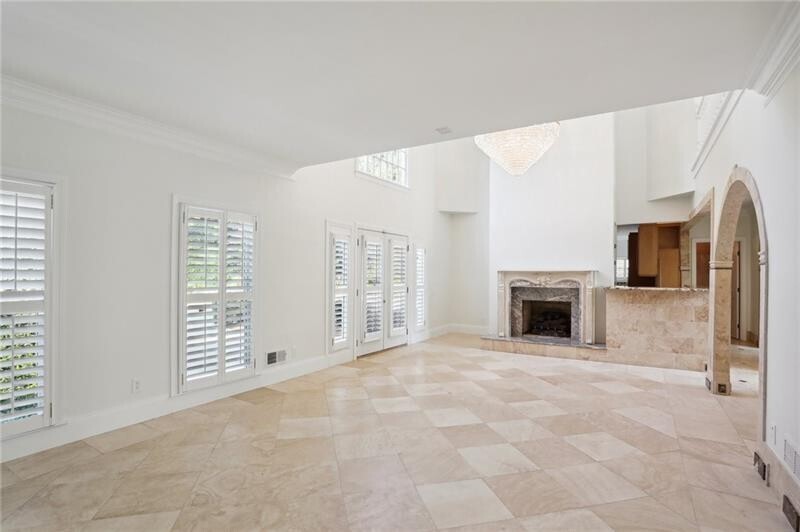 Atlanta Country Club - Residential