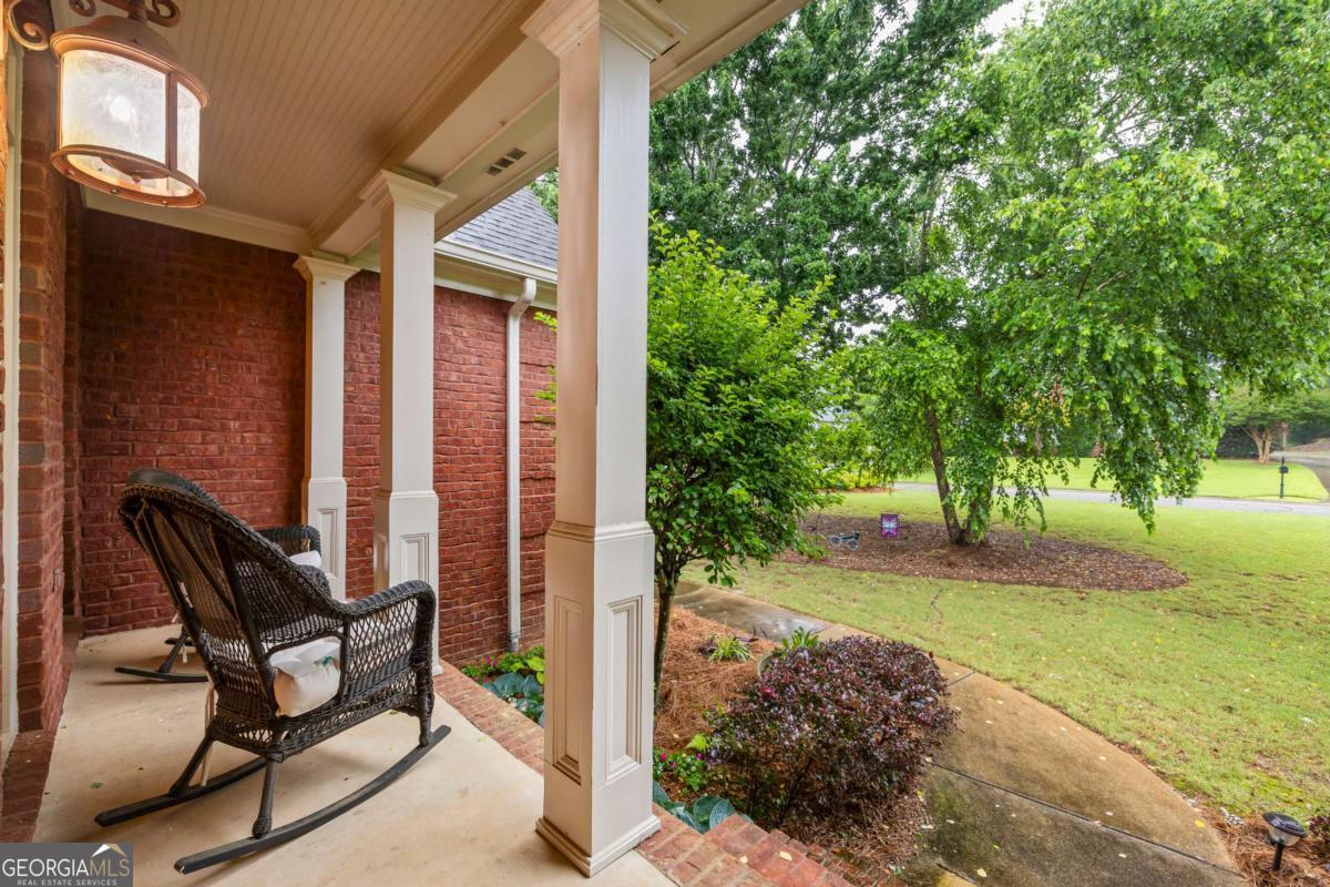 1050 Summit Oaks DR