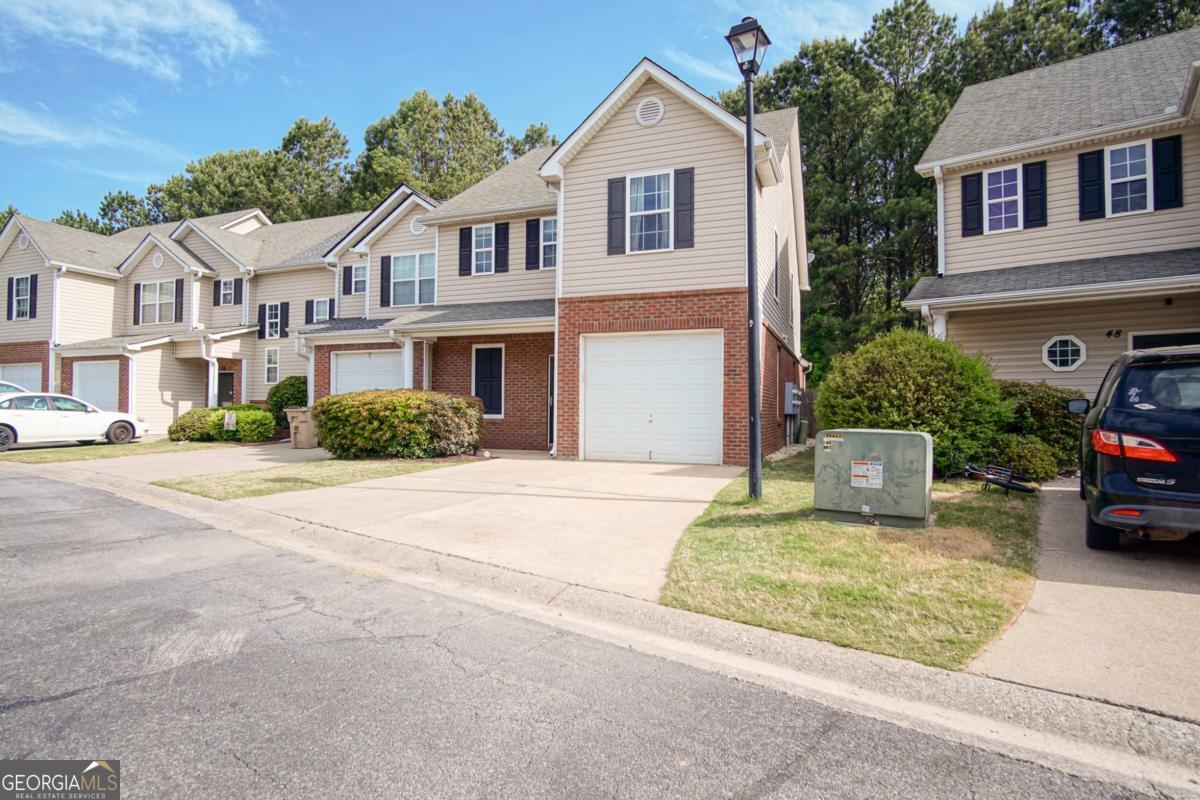 50 Eagle Glen DR NE