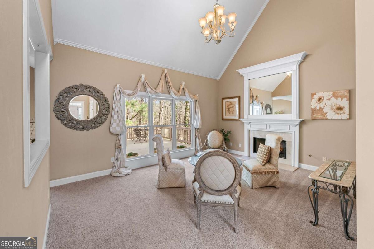 994 Fairview Club CIR