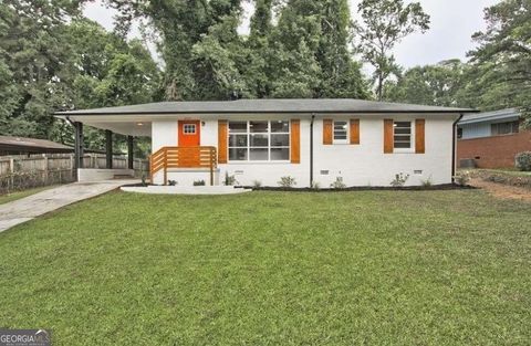 2719 Plantation Dr East Point GA 30344