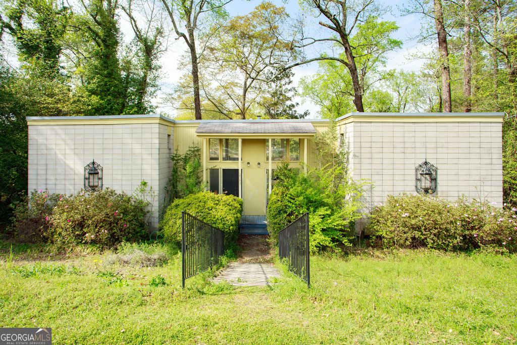 Photo of 2143 Ingleside Avenue, Macon, GA 31204 (MLS # 10715511)