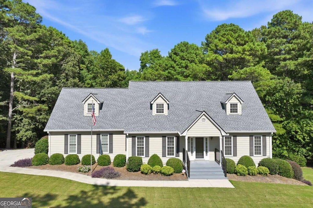 Photo of 3628 Maple Forge Lane, Gainesville, GA 30504 (MLS # 10839499)