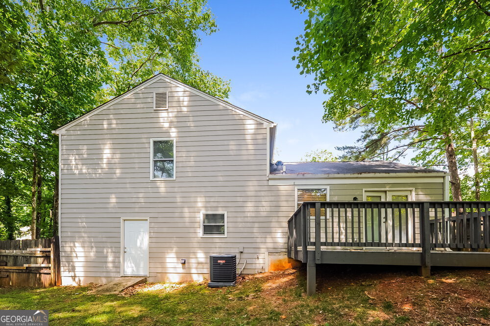 Berkshire Manor Sub - Residential Lease