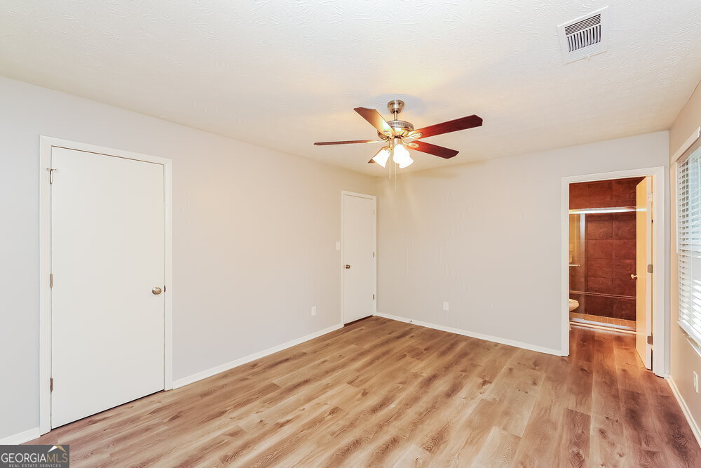 Berkshire Manor Sub - Residential Lease