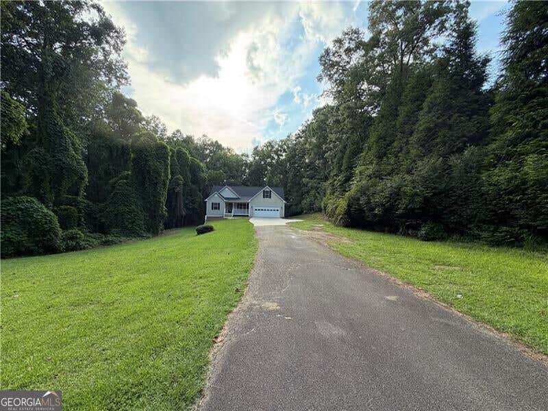 Photo of 420 Henry Pirkle Drive, Dawsonville, GA 30534 (MLS # 10824629)