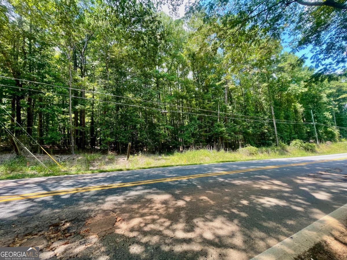 Photo 1 of 6 — 3961 Panola RD, Lithonia, GA 30038