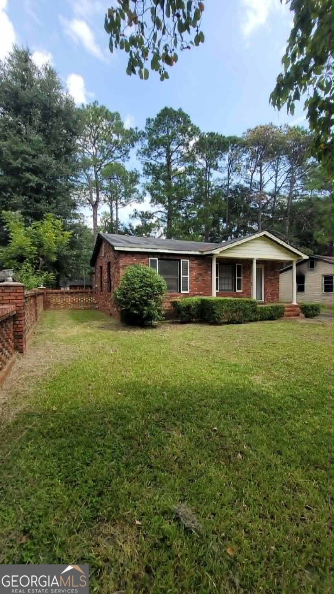 917 Odom AVE