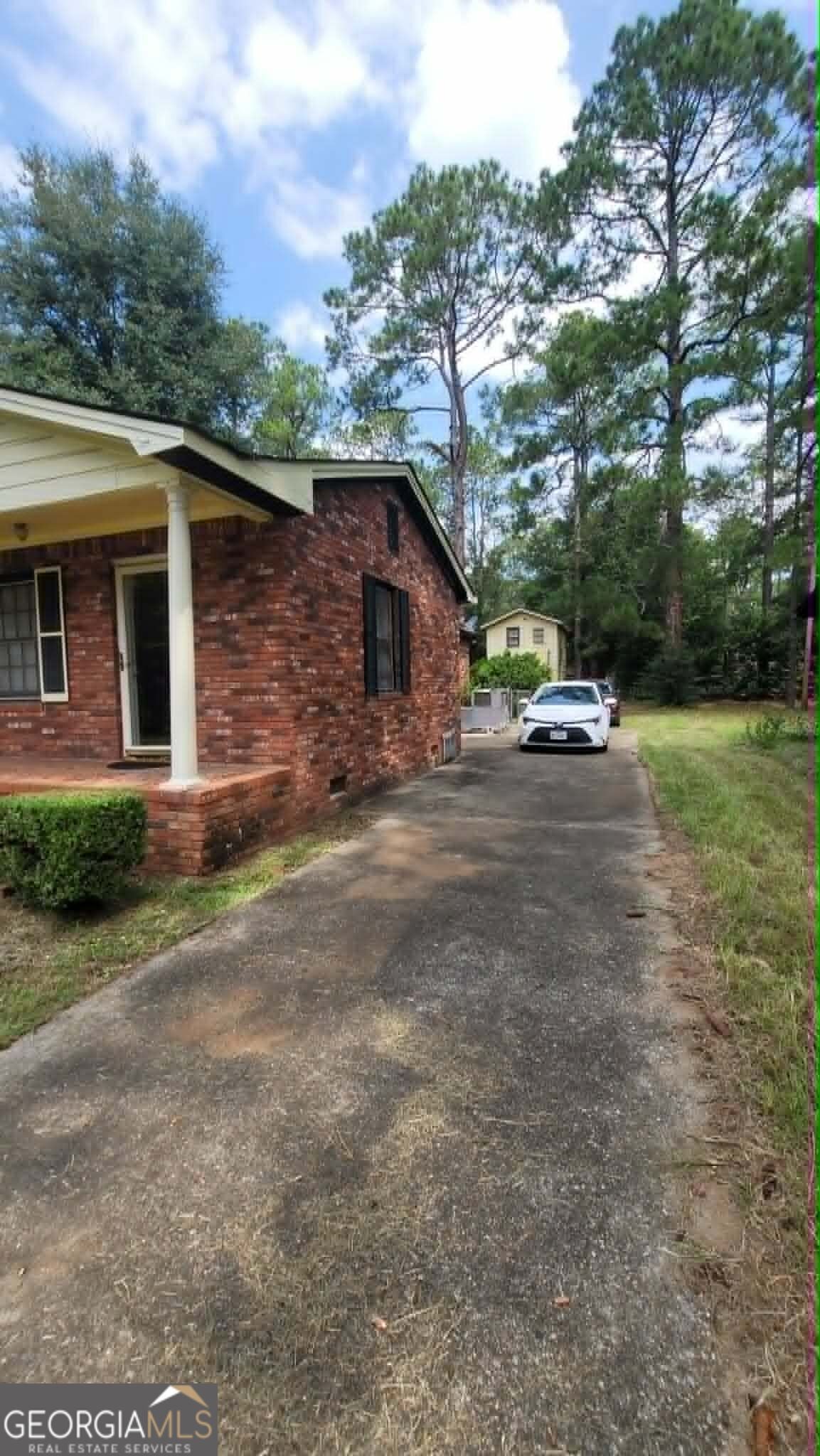 917 Odom AVE