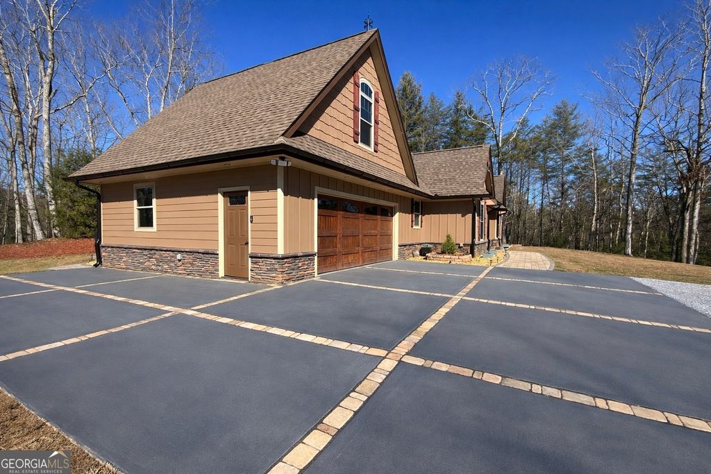 Photo of 3331 Gumlog Road, Young Harris, GA 30582 (MLS # 10680694)