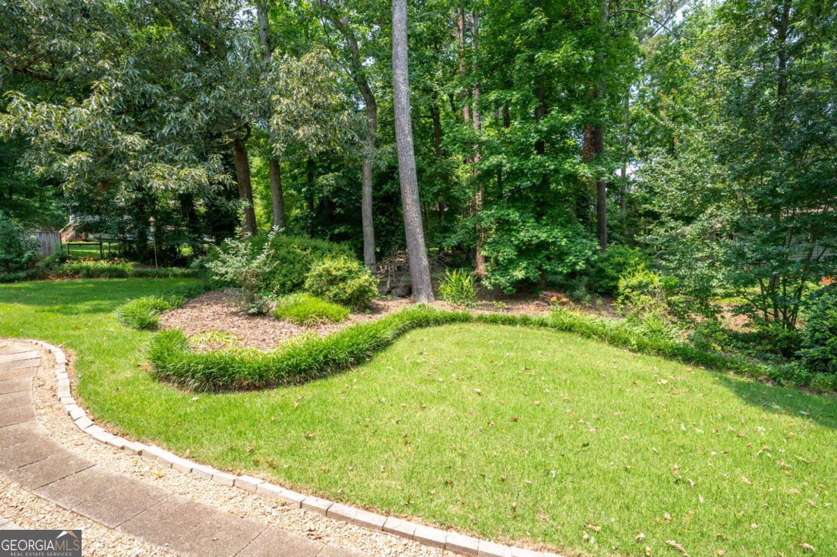 Forest Creek Trail - Residential