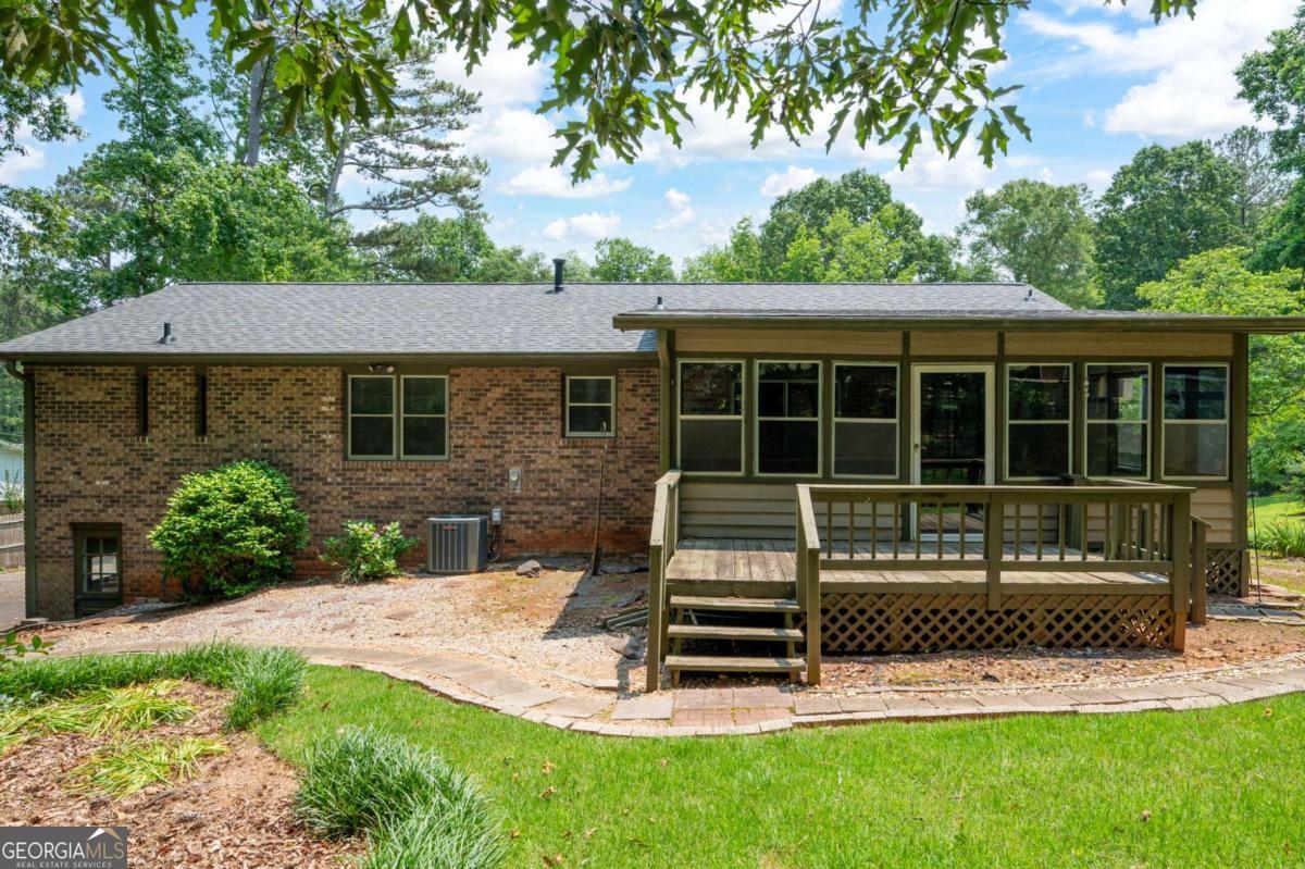 Forest Creek Trail - Residential