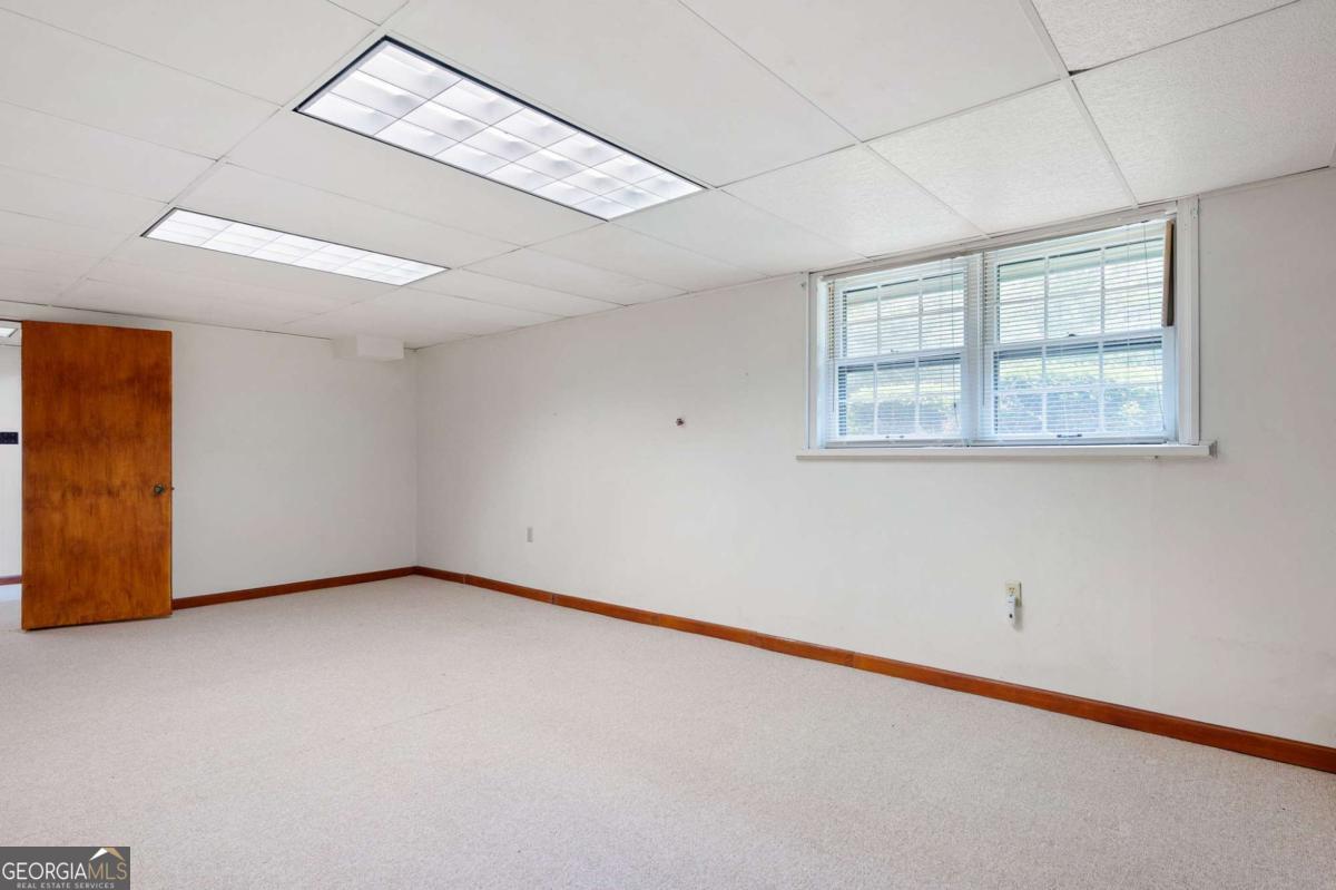 Forest Creek Trail - Residential