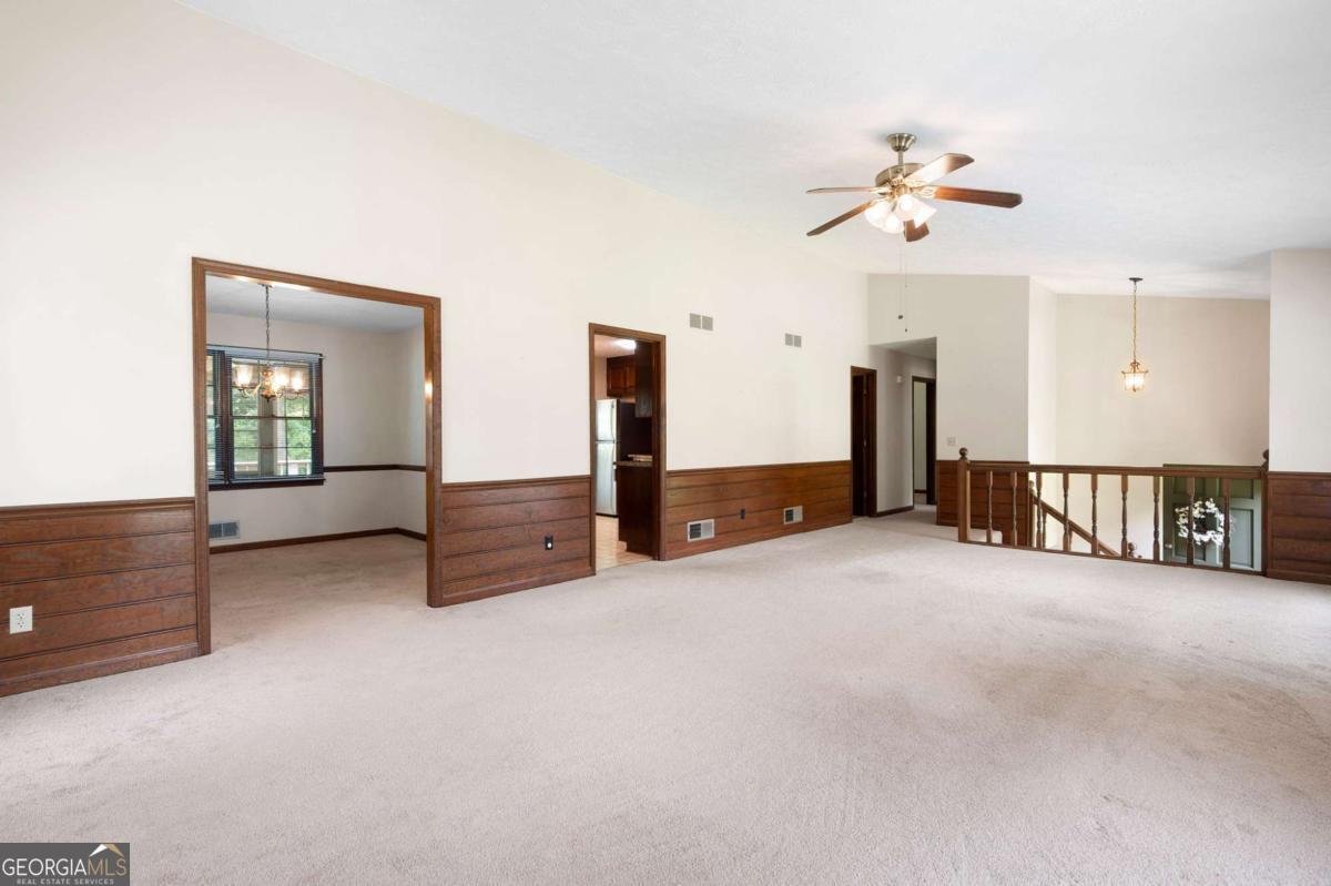 Forest Creek Trail - Residential