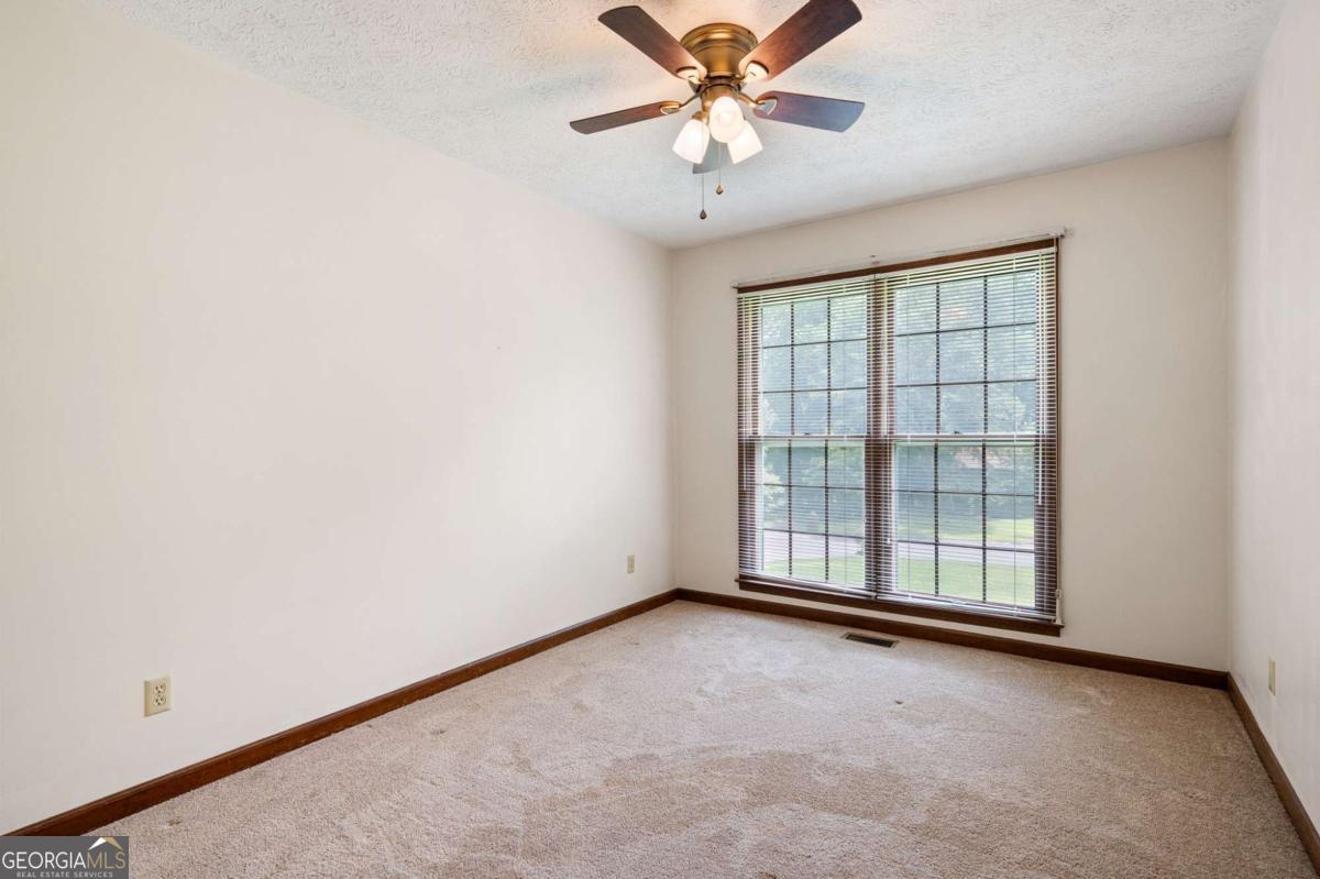 Forest Creek Trail - Residential