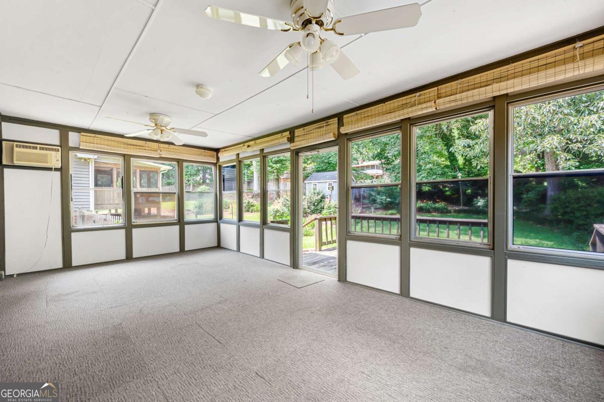 Forest Creek Trail - Residential