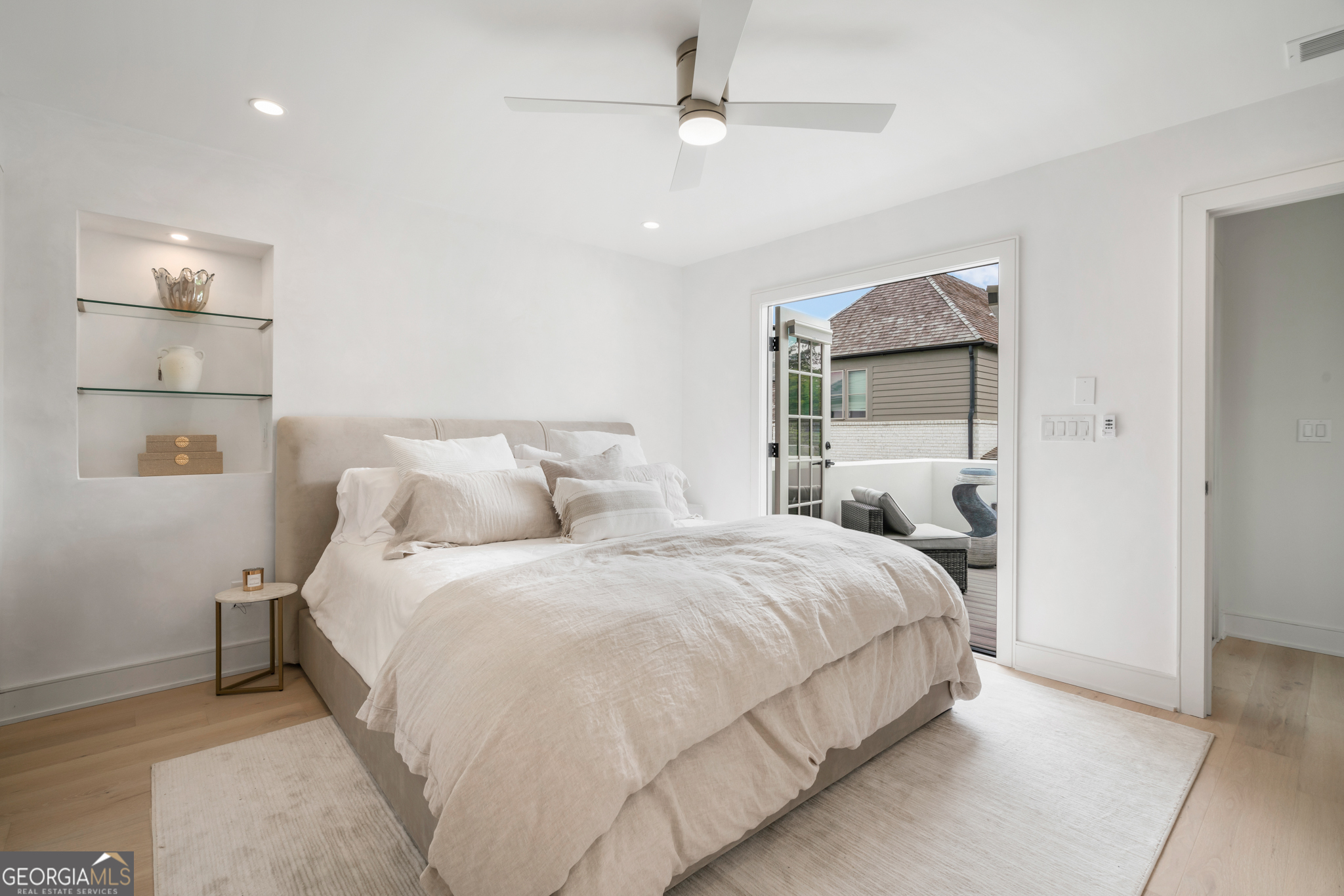 Senoia, Georgia 30276, United States, 3 Bedrooms Bedrooms, ,2 BathroomsBathrooms,Residential,Active,32642