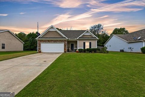 135 Oak Hollow WAY Aragon GA 30104