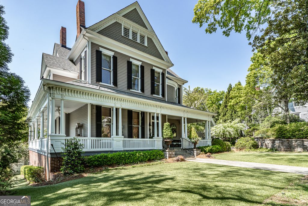 Photo of 320 E 3rd Avenue, Rome, GA 30161 (MLS # 10732250)