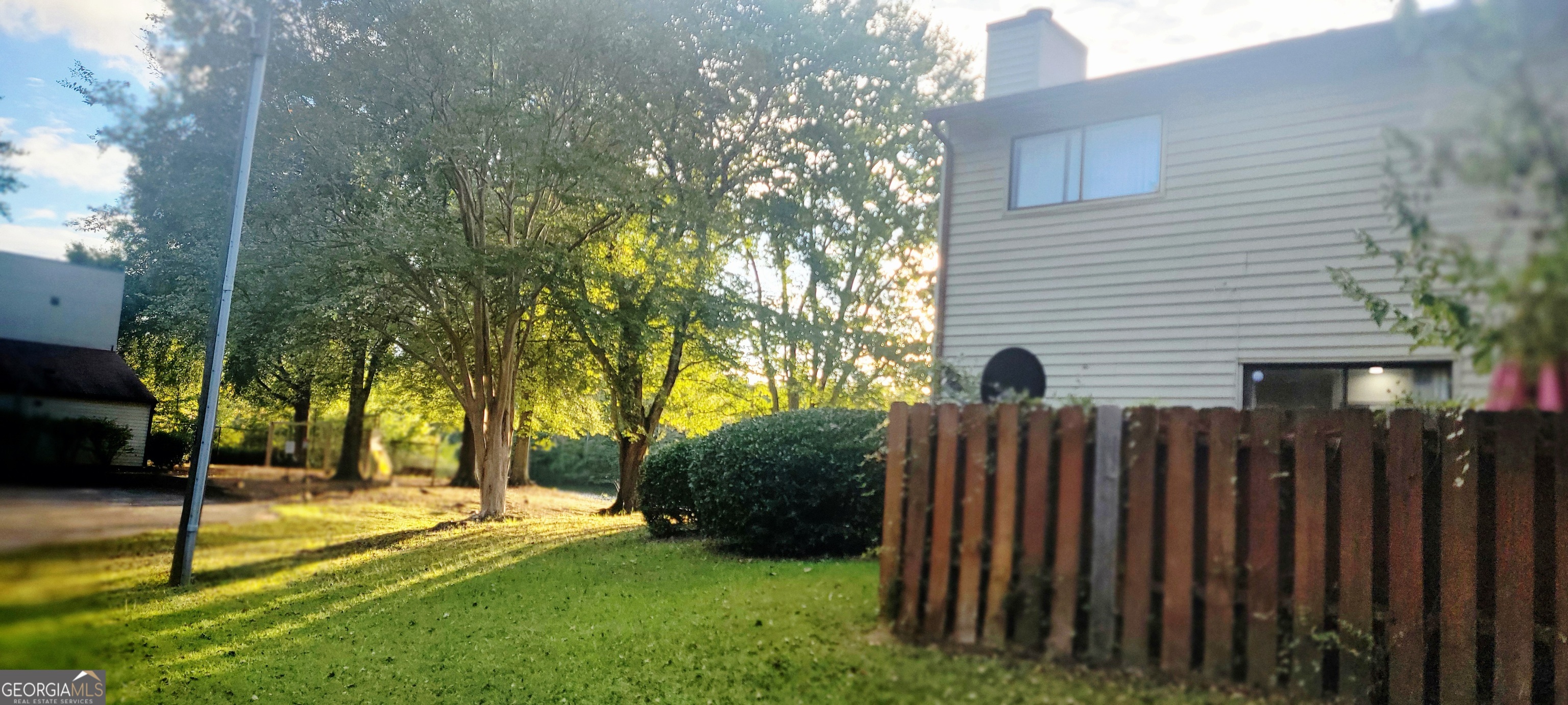 WILLOWRUN - Residential