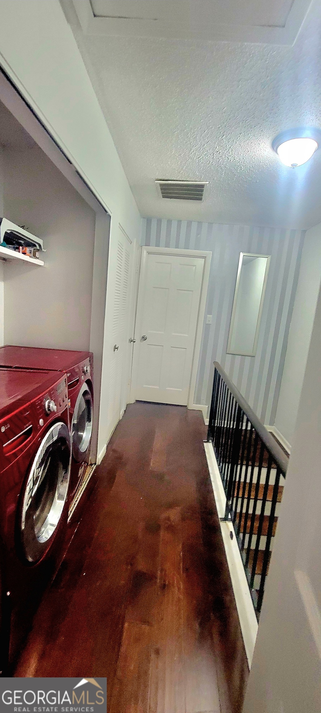 WILLOWRUN - Residential