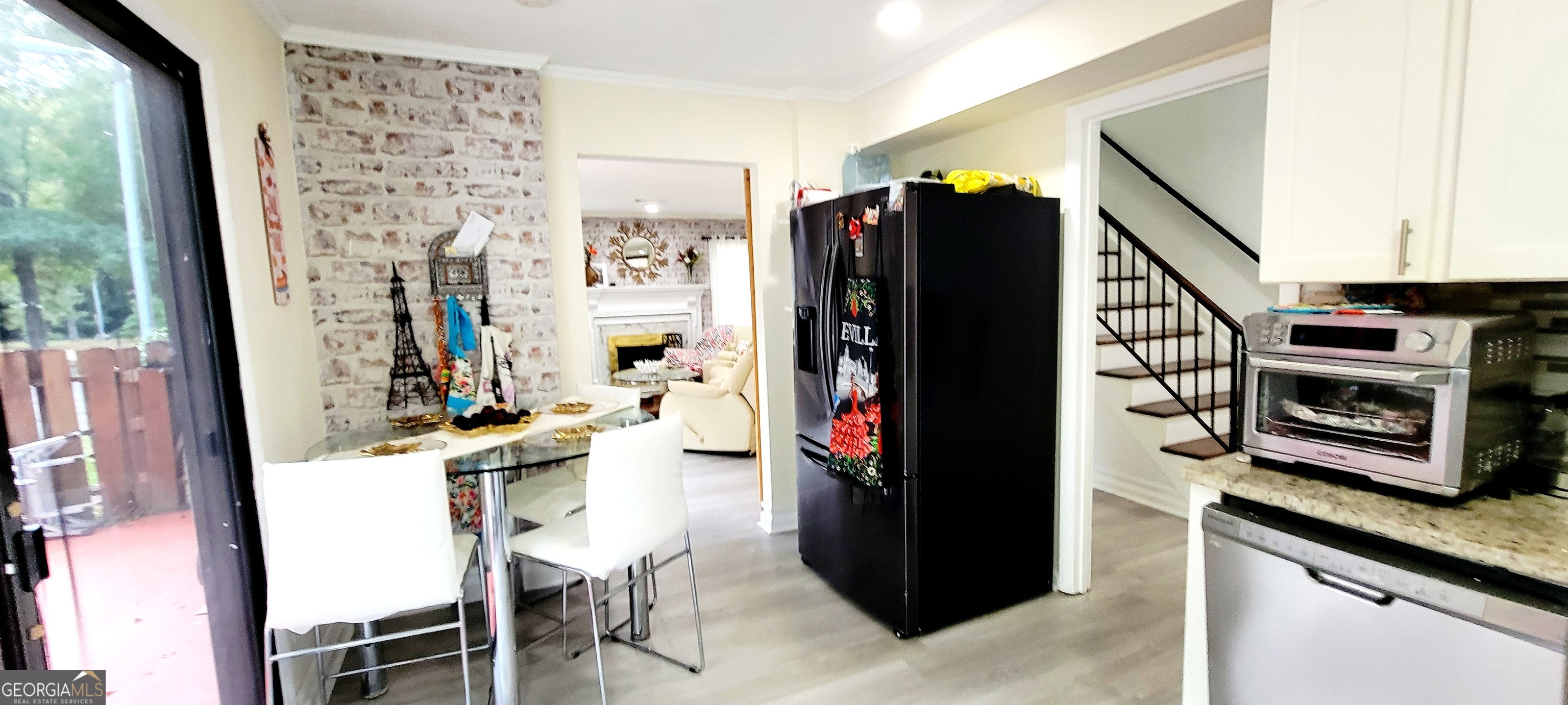 WILLOWRUN - Residential