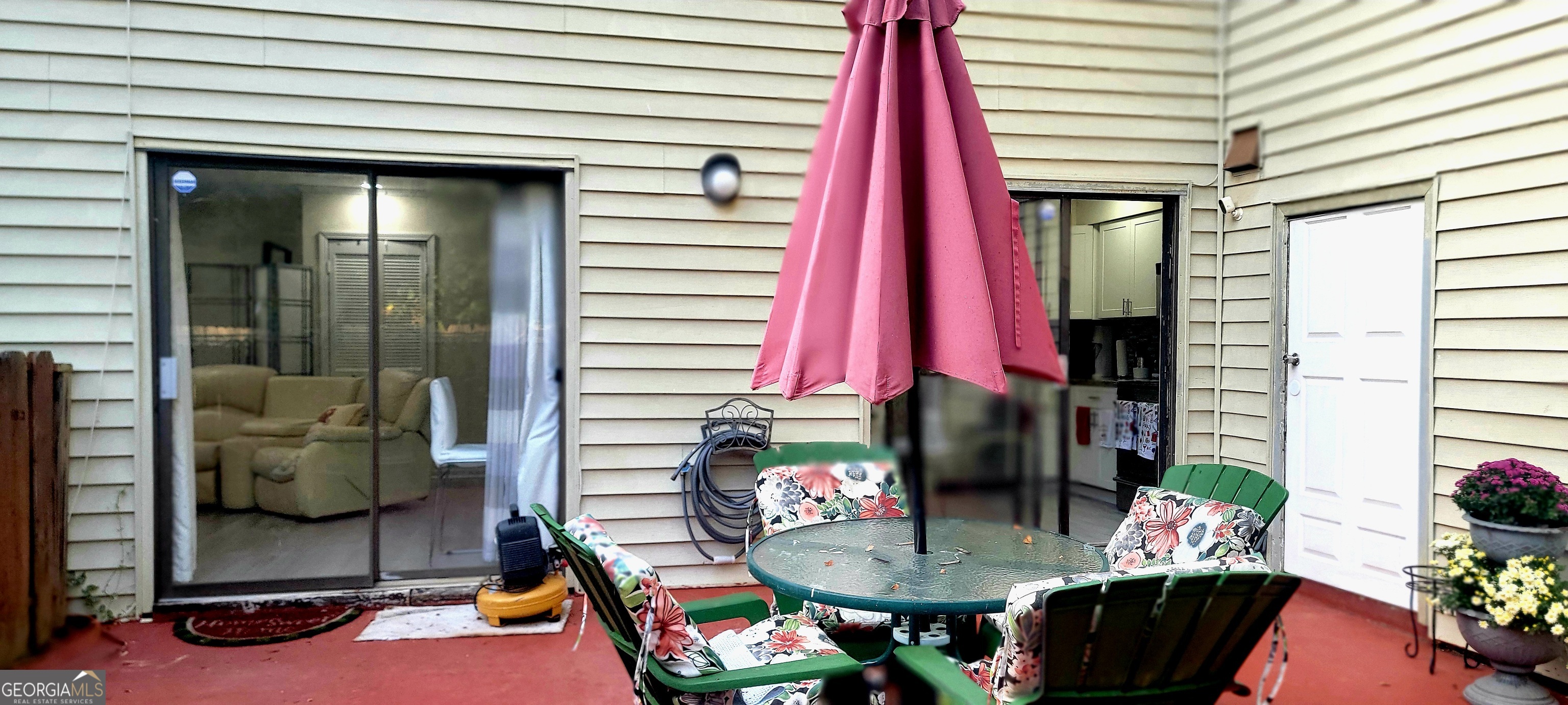 WILLOWRUN - Residential