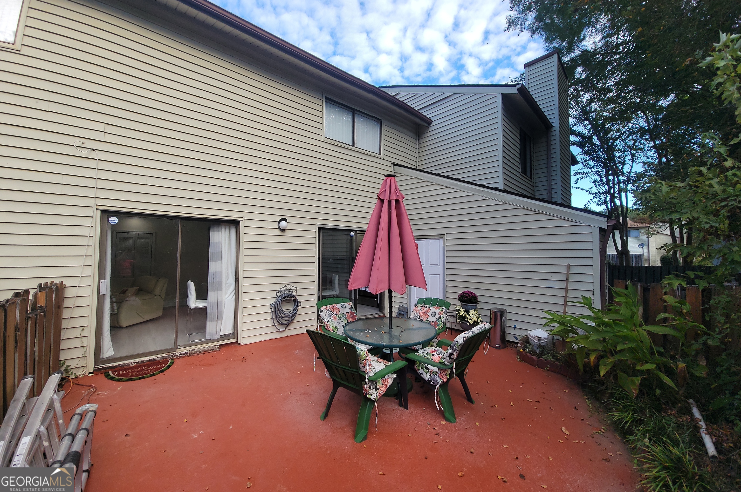 WILLOWRUN - Residential