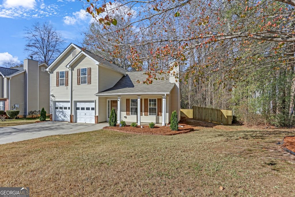Photo of 6618 Shady Ridge Lane, Austell, GA 30168 (MLS # 10658838)