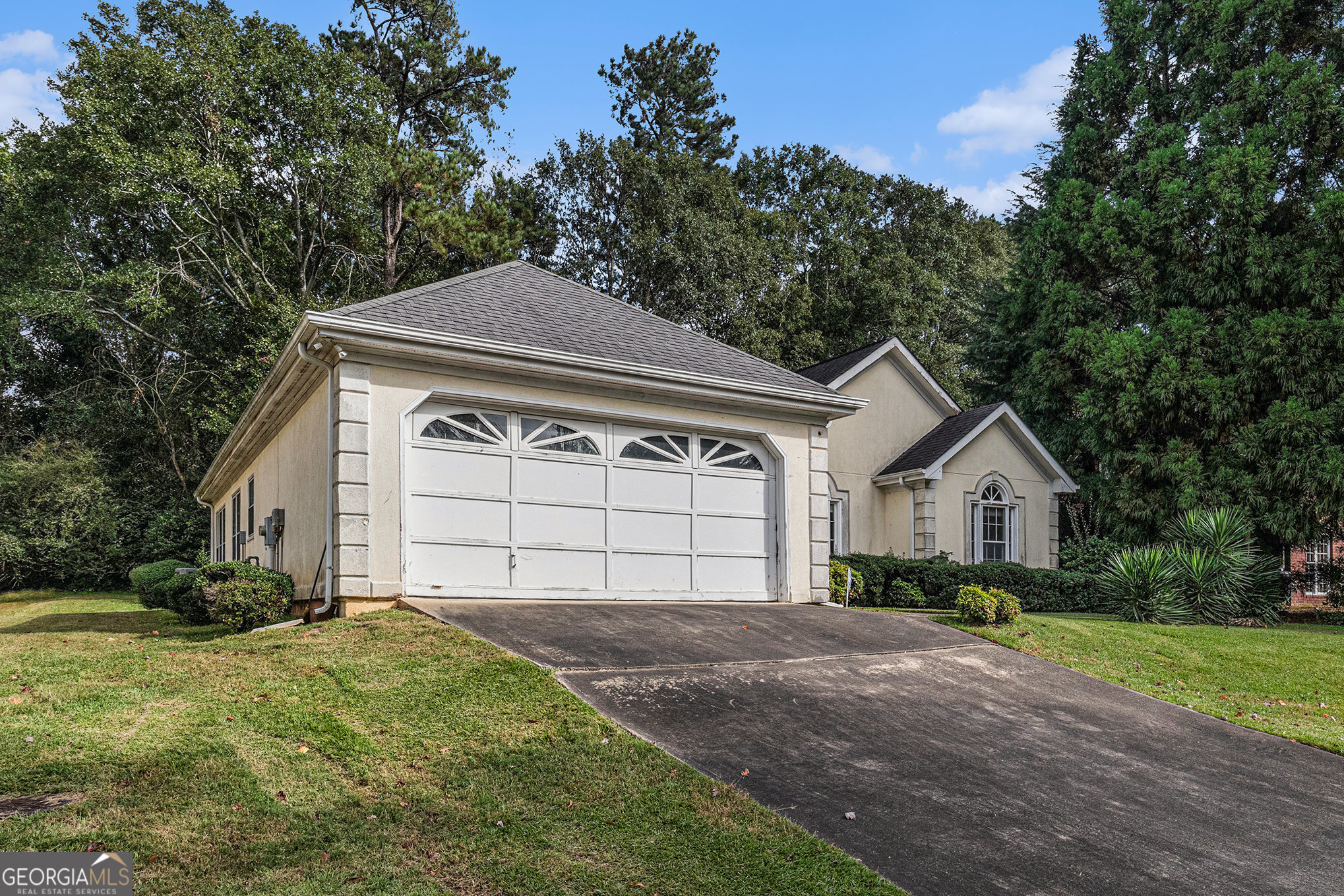 125 Hampton Park DR