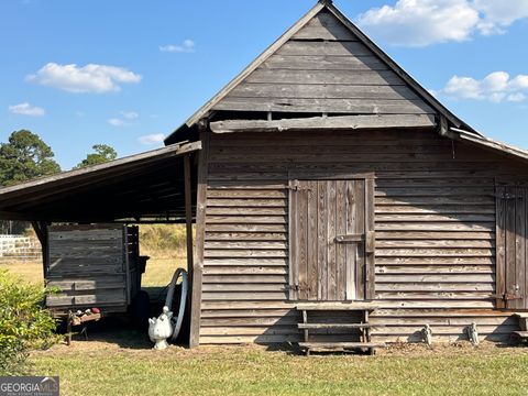 A home in Metter