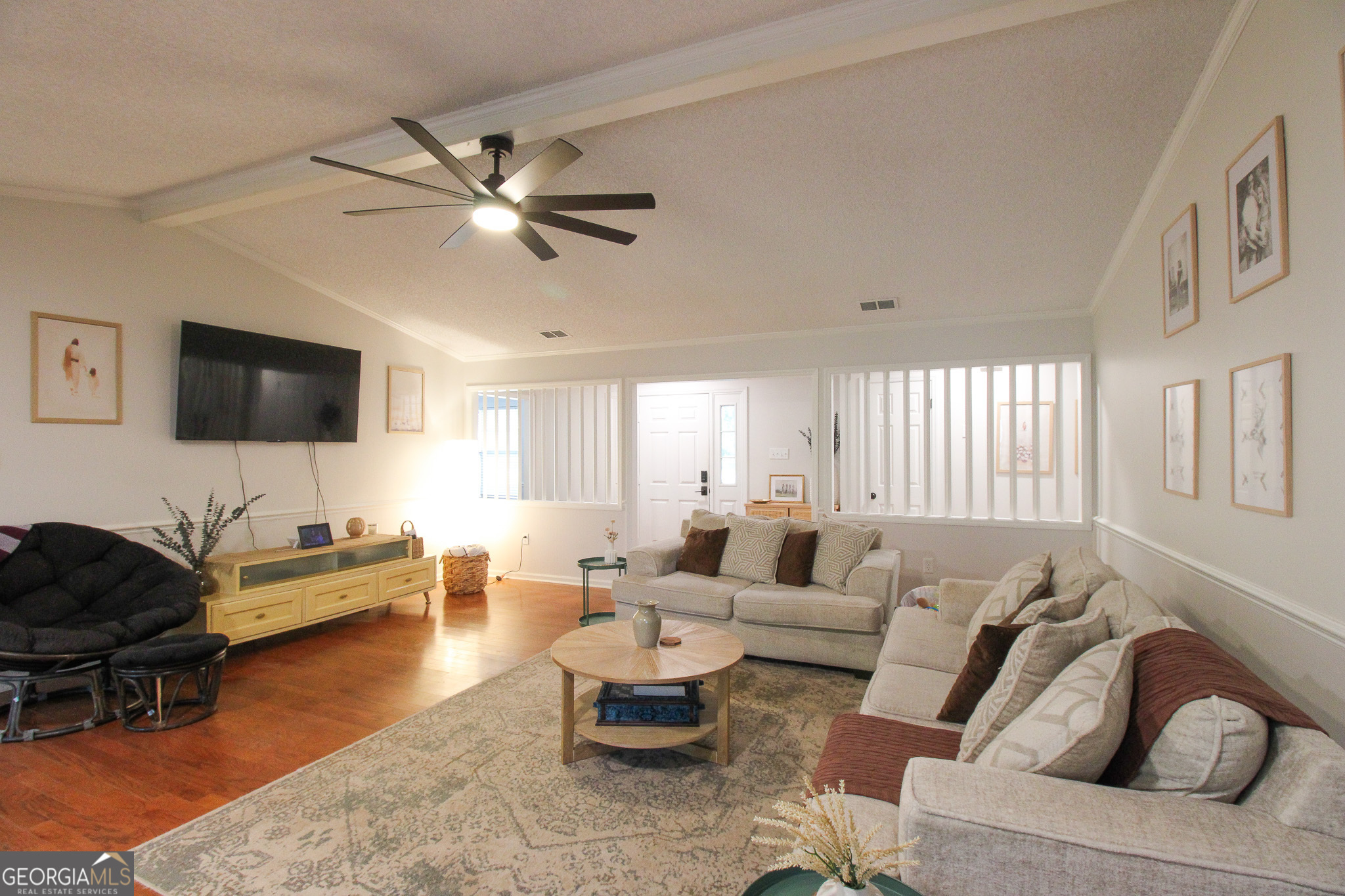 2821 Clayton DR