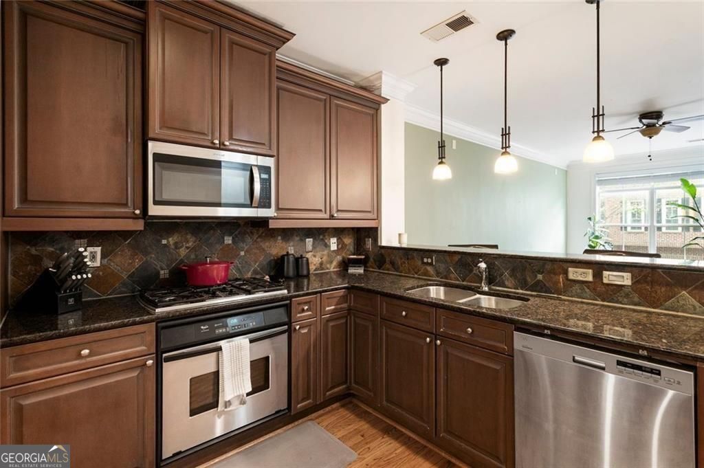 CANDKER C1B UNIT - Residential