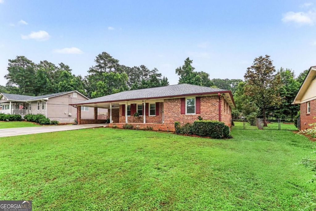 Photo of 3418 Lake Drive, Lawrenceville, GA 30044 (MLS # 10784395)