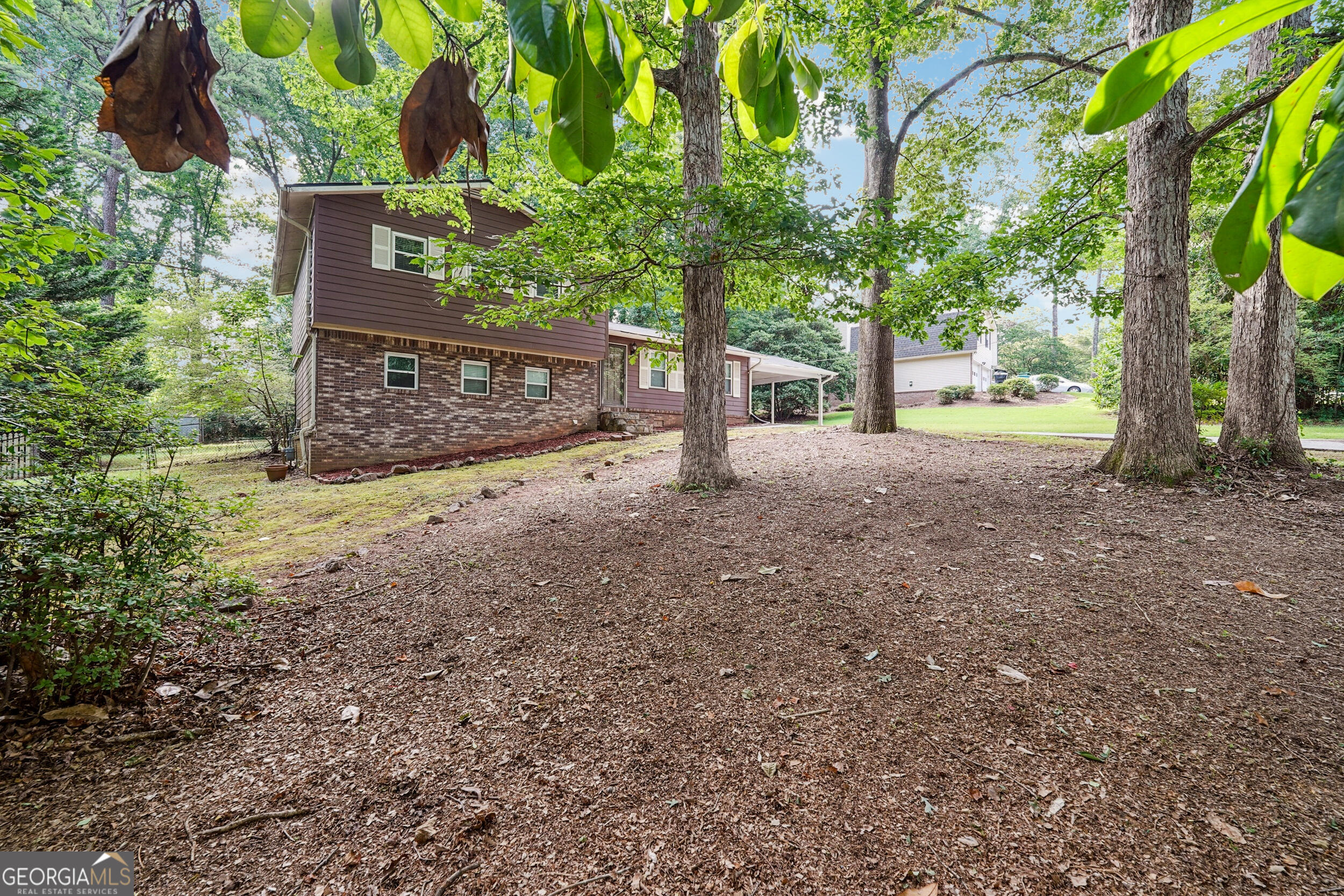 954 Camp Creek DR SW
