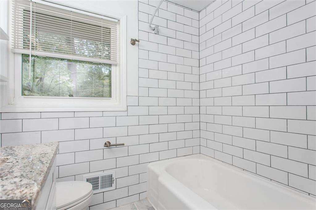 Forest Hills - Residential Lease