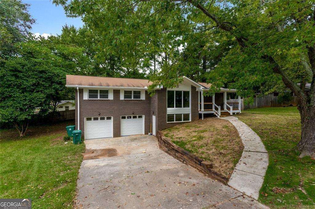 Forest Hills - Residential Lease