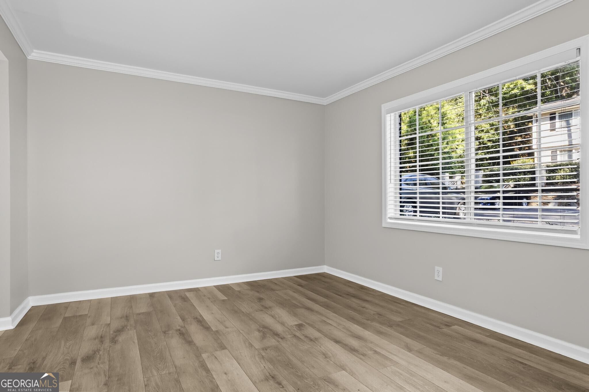 6940 Roswell RD 13F