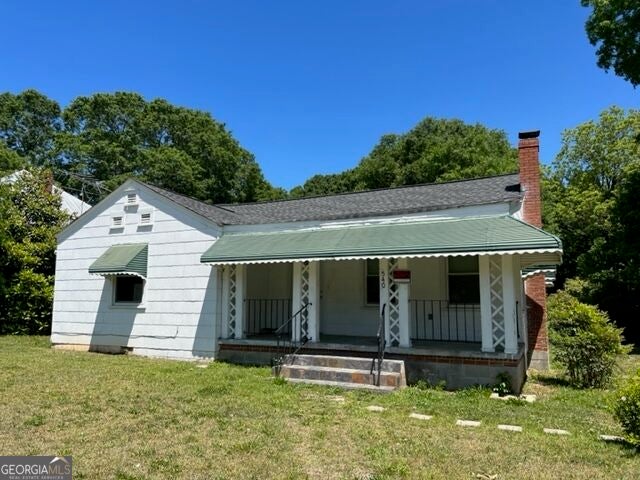 Photo of 540 E Lanier Ave, Fayetteville, GA 30214 (MLS # 10850556)