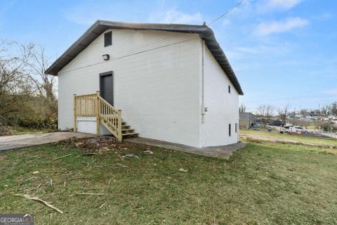 3 Johnson AVE Newnan GA 30263