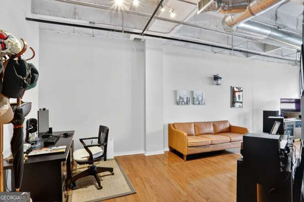 Photo of 878 Peachtree St #432, Atlanta, GA 30309 (MLS # 10640684)