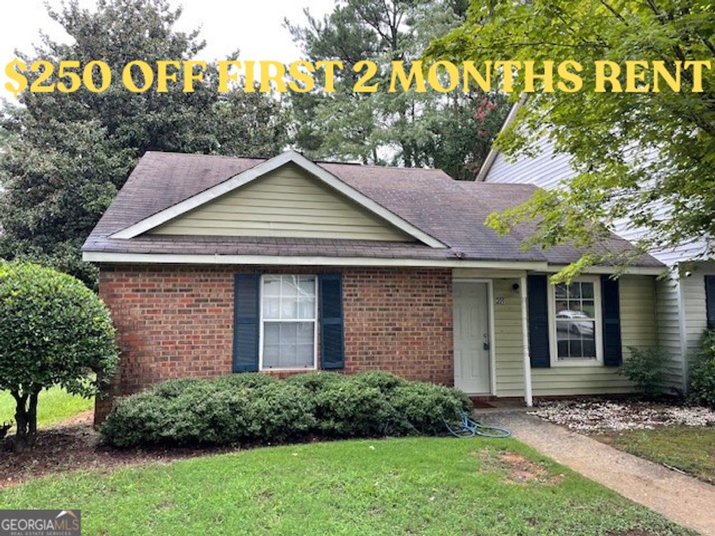 Photo of 209 Sheraton Ct, McDonough, GA 30253 (MLS # 10688047)