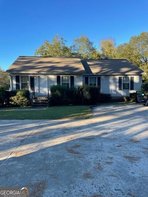 Duplex in Washington GA 705 - 707 Spring Street.jpg